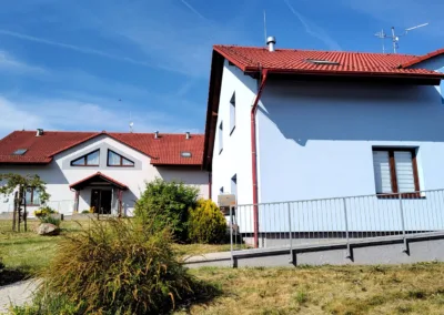 Novostavba - Bytové domy Jince